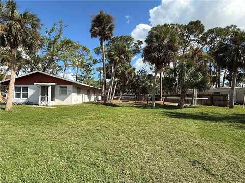 506 KENWOOD AVENUE, NOKOMIS, FL 34275