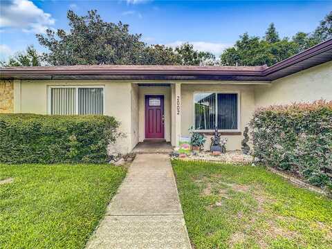 2002 AMESBURY DRIVE, AUBURNDALE, FL 33823