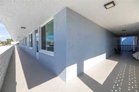 4715 BAY STREET NE, Saint Petersburg, FL 33703