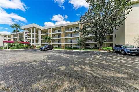 7461 W COUNTRY CLUB NORTH DRIVE, SARASOTA, FL 34243