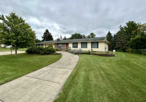 2188 CANDLEWOOD DRIVE, CHARLOTTE, MI 48813