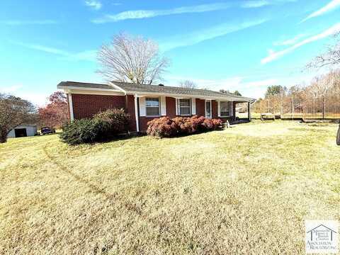 52 Via Rd, Fieldale, VA 24089