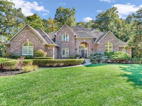 8737 Lantern Forest Court, Indianapolis, IN 46256