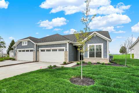1633 Clover Crossing Drive, Greenfield, IN 46140
