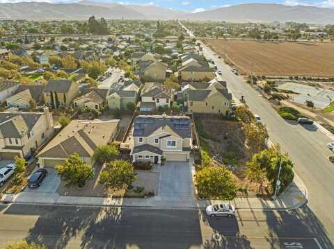 345 Las Manzanitas DR, GREENFIELD, CA 93927