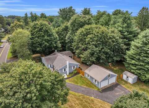 81 Landham Rd, Sudbury, MA 01776