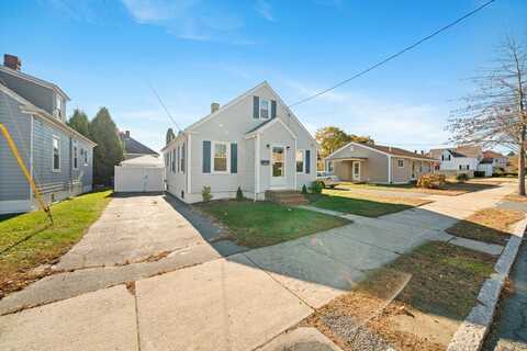 322 Tarkiln Hill Rd, New Bedford, MA 02745