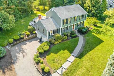 89 Robert Rd, Stow, MA 01775