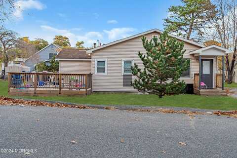 2025 7th Avenue, Toms River, NJ 08757