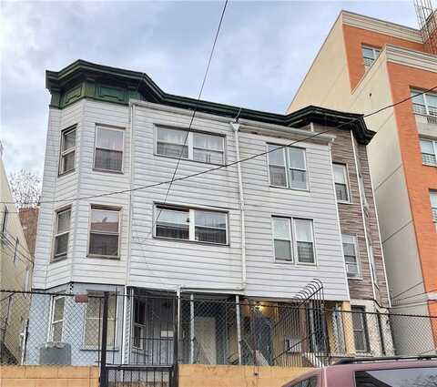 2711 Decatur Avenue, Bronx, NY 10458