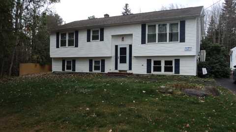 2085 Glenwood Avenue, Hermon, ME 04401