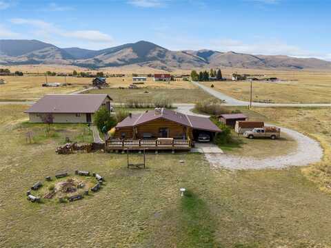 41 Antelope Road, Townsend, MT 59644