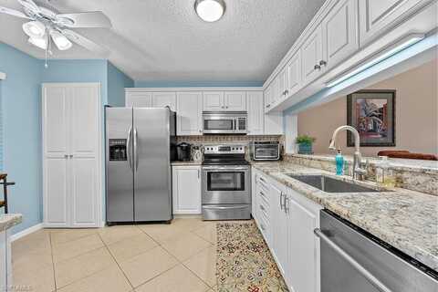 3685 Amberly, NAPLES, FL 34112