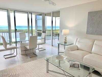 5550 Heron Point, NAPLES, FL 34108