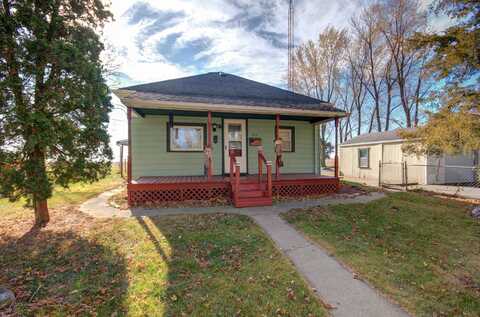 323 Emmett Street, Kinsman, IL 60437