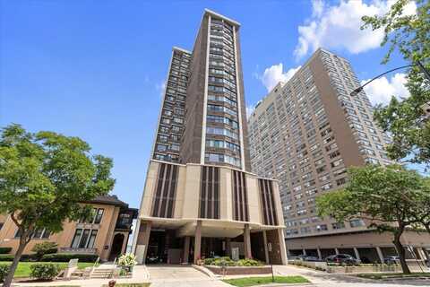 6325 N Sheridan Road, Chicago, IL 60660