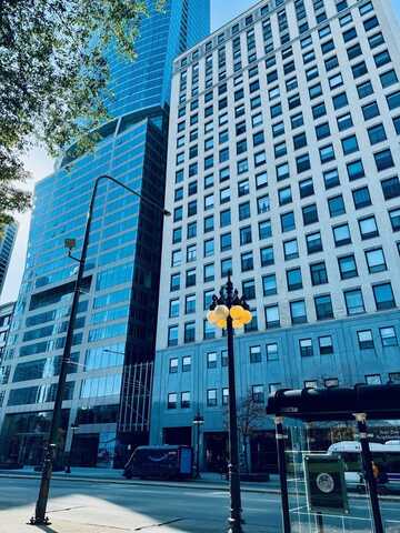 910 S Michigan Avenue, Chicago, IL 60605