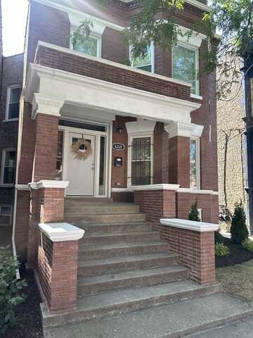 6220 S Champlain Avenue, Chicago, IL 60637