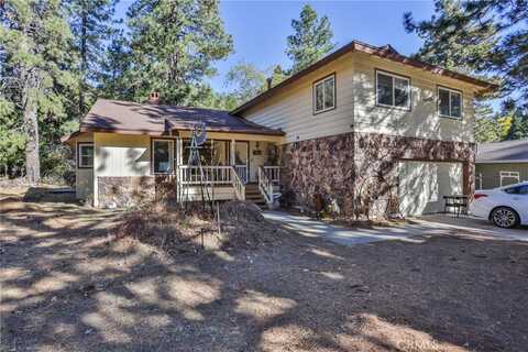 22434 Waters Drive, Crestline, CA 92325