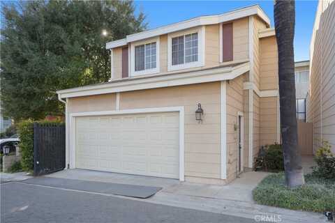 17729 Superior Street, Northridge, CA 91325