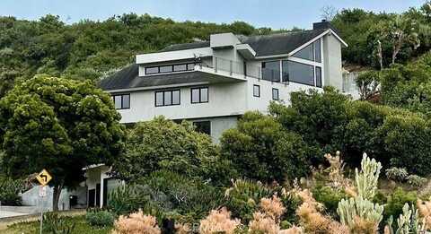 901 Summit Drive, Laguna Beach, CA 92651