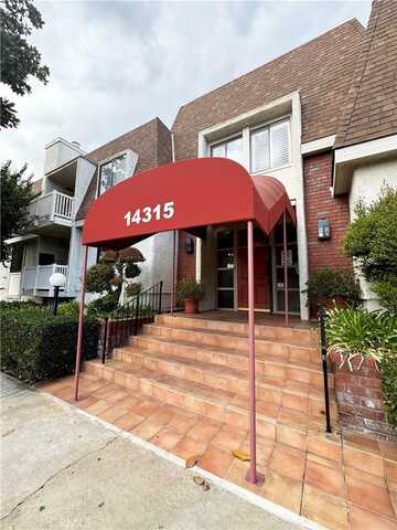 14315 Riverside Drive, Sherman Oaks, CA 91423