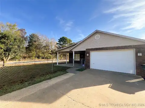 1122 Green Street, Sallisaw, OK 74955