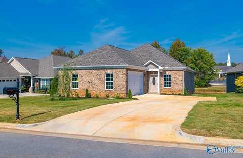 597 Summit Lakes Drive, Athens, AL 35613