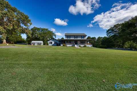 2643 Gurley Pike, Gurley, AL 35748