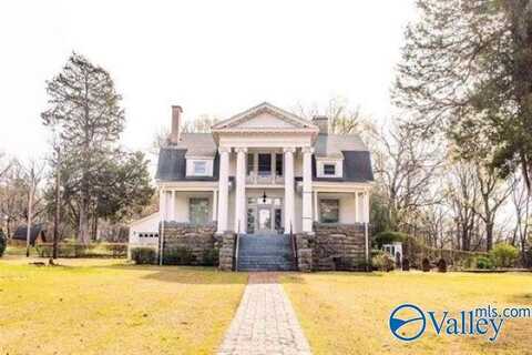 200 Easterwood Street, Cherokee, AL 35616