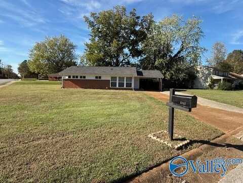 2722 Atlantic Street, Huntsville, AL 35805