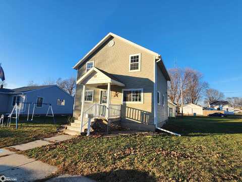 527 Oak Street, Osage, IA 50461