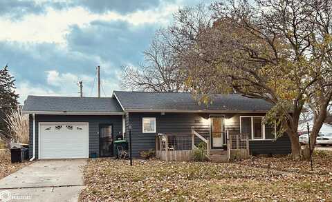 110 S 2Nd Street, Wapello, IA 52653