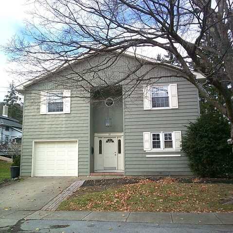 22 Sherwood Street, Wellsboro, PA 16901