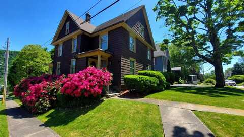 122 York Avenue, Towanda, PA 18848