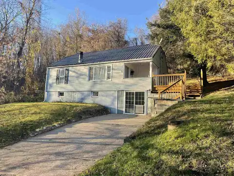 201 Winding Way, Clarksburg, WV 26301