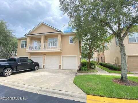 7262 DEERFOOT POINT Circle, Jacksonville, FL 32256