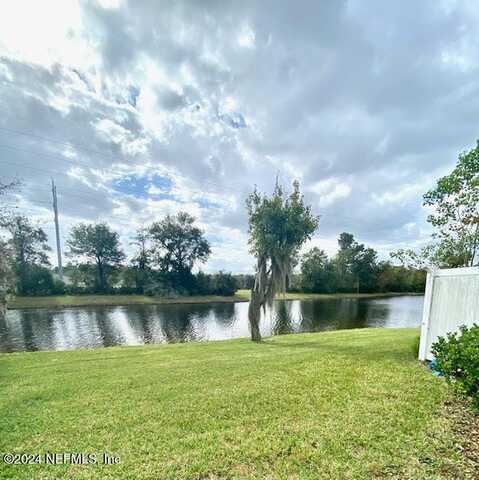 1556 BISCAYNE BAY Drive, Jacksonville, FL 32218