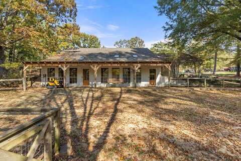 113 Horseshoe Lake Road, Saltillo, MS 38866