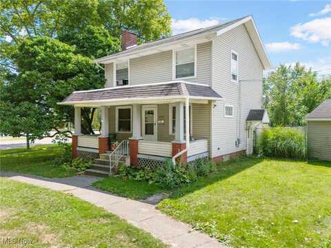 3504 Fairmount Boulevard NE, Canton, OH 44705