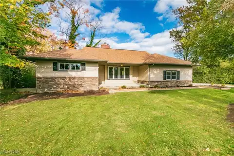 31021 Lake Shore Boulevard, Willowick, OH 44095