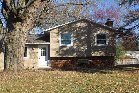 2922 12th Street NW, Massillon, OH 44646