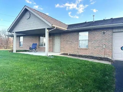 2720 Orchard Park, Zanesville, OH 43701