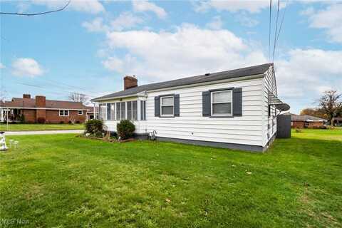 311 Park Drive, Campbell, OH 44405