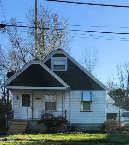 64 Ruth Street, Geneva, OH 44041