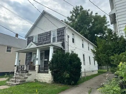 1031 W 17th Street, Lorain, OH 44052