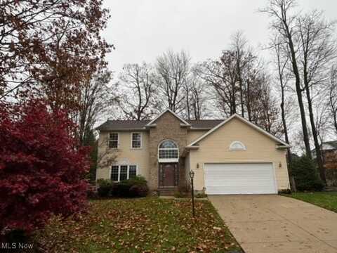 4113 Adena Circle, Copley, OH 44321