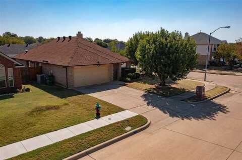 3500 Tommy Hays Drive, Haltom City, TX 76117