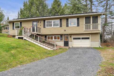 11 Robinhood Circle, Montpelier, VT 05602