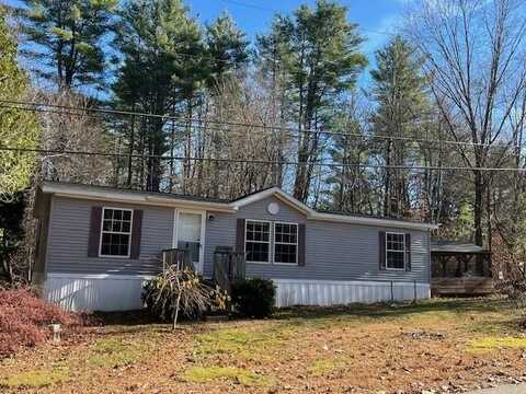 19 Elizabeth Road, Sandown, NH 03873